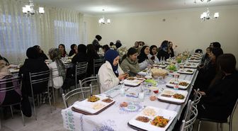 Orta İmam Hatip Lisesi mezunları ile mensupları iftarda buluştu