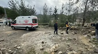 Osmaniye'de boşandığı eşini av tüfeğiyle öldüren kişi intihar etti