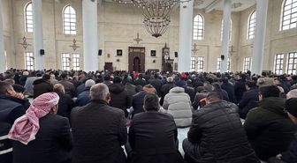 'Peygamberler şehri' Şanlıurfa'da ramazanın son cuma namazı kılındı