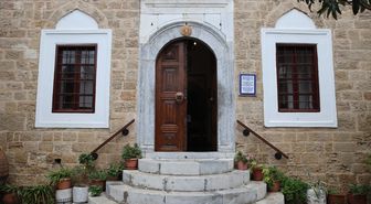 Rodos'taki Hafız Ahmed Ağa Kütüphanesi, Osmanlı dönemine ait yazma eserleriyle öne çıkıyor