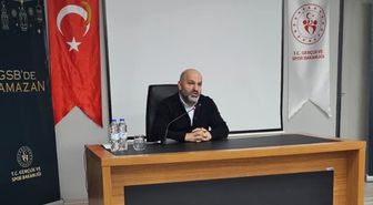 RTÜK Üyesi Davulcu'dan üniversite öğrencilerine 'Dijital medya' konferansı