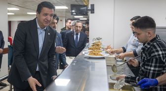 Saadet Partisi Genel Başkanı Arıkan, 'Geleneksel Ahi İftarı'nda yetim çocuklarla bir araya geldi