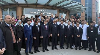 Sağlık Bakanı Memişoğlu Tokat'ta sağlık çalışanlarıyla iftar yaptı