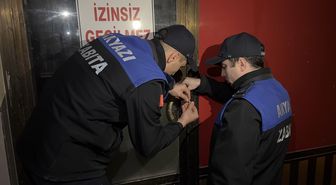 Sakarya'da ayakla hamur çiğnenen tatlı imalathanesi mühürlendi
