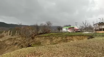 Sakarya'da heyelan meydana geldi