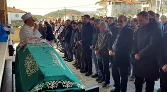 Sakarya'daki trafik kazasında ölen kadın toprağa verildi