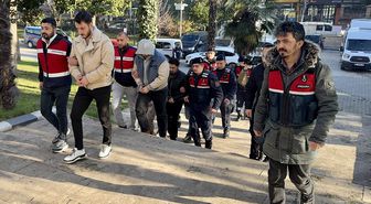 Samsun merkezli yasa dışı bahis operasyonunda yakalanan 17 şüpheli adliyede
