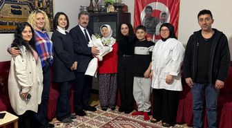 Samsun Valisi Tavlı ve eşi, şehit ailesinin iftar sofrasına konuk oldu