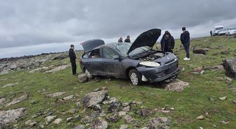 Şanlıurfa'da devrilen otomobildeki 5 kişi yaralandı