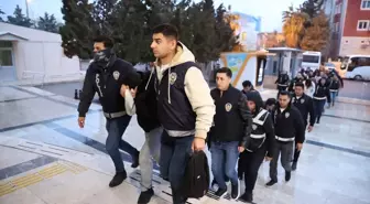 Şanlıurfa'da fuhuş operasyonunda 27 zanlı tutuklandı