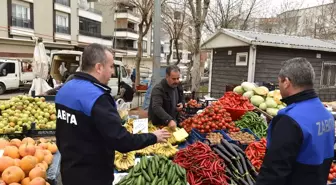 Şanlıurfa'da semt pazarında etiket ve tartı denetimi yapıldı