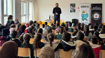 Savur'da öğrencilere 'siber farkındalık' eğitimi