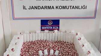 Şehzadeler'de evinde sentetik ecza hapı ele geçirilen şüpheli tutuklandı