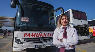 Kadın Şoför Şenay Durmuş: Cesaretle Her İş Başarılır
