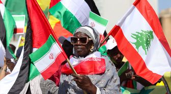 Senegal'de ABD ve İsrail'in İran'a yönelik saldırıları protesto edildi