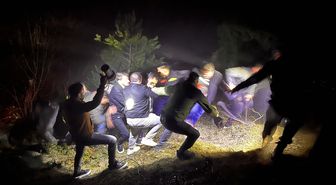 Sinop'ta otomobilin uçuruma devrildiği kazada 7 kişi yaralandı