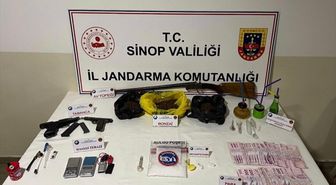 Sinop'ta uyuşturucu operasyonunda yakalanan 2 zanlı tutuklandı