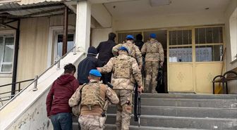 Şırnak'ta 19 düzensiz göçmen yakalandı