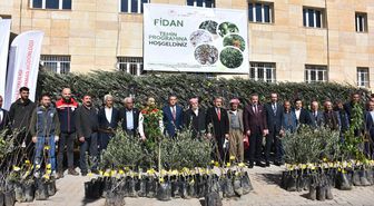 Şırnak'ta yüzde 75 hibeyle çiftçilere 25 bin 200 meyve fidanı dağıtıldı