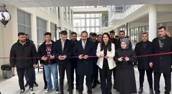 Sivas'ta Ülkü Ocakları geri dönüşüm sergisi açtı