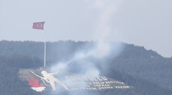 SOLOTÜRK Çanakkale'de gösteri uçuşu yaptı