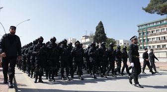 Suriye'de 2 bin yeni polis ve asker için mezuniyet töreni düzenlendi