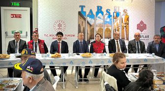Tarsus'ta Vakıflar Bölge Müdürlüğünce iftar programına düzenlendi