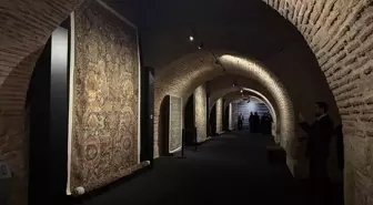 'Tasavvuf'tan Biçime Dokuma Sanatında Kutsal Geometri' sergisi İstanbul'da açıldı