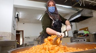 Taşköprü Belediyesi Aşevinde ramazanda her gün 400 kişiye sıcak yemek ikram ediliyor