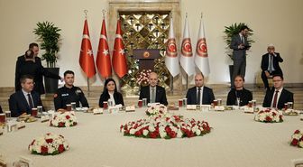 TBMM Başkanı Kurtulmuş, Meclis personeliyle iftarda bir araya geldi Açıklaması