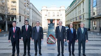 TBMM Başkanı Kurtulmuş, Romanya'daki Atatürk Anıtı'nı ziyaret etti