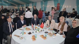 TBMM Sanayi Komisyonu Başkanı Varank Esenyurt'ta iftar programına katıldı