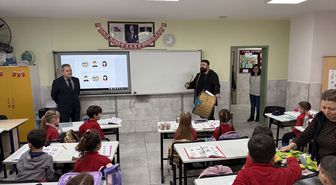 Tekirdağ'da sınıflarda öğrencilere davul çalınıp mani okundu