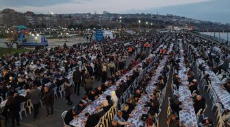 Tekirdağ'da yaklaşık 8 bin kişi birlikte iftar yaptı