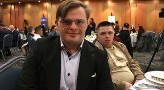 TİKA, Kosova'da özel gereksinimli çocuklara iftar verdi