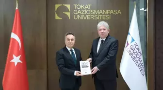 TOGÜ'de değişen dünya ve eğitim söyleşisi düzenlendi