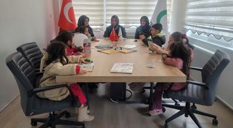 Tokat'ta minik öğrenciler Yeşilay'ı ziyaret etti