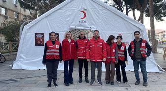 Türk Kızılay, Alaşehir'de iftar programı düzenledi