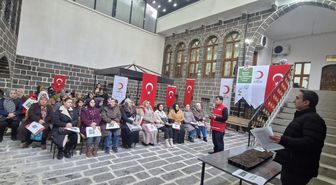 Türk Kızılay Sur Şubesinden kadın ve gençlere seracılık eğitimi