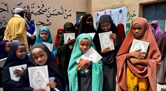 Türkiye Diyanet Vakfı Somali'de 2 bin kişiye Kur'an-ı Kerim dağıttı