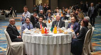 Türkiye'nin Cezayir Büyükelçiliği ve Dünya Türk İş Konseyi, Cezayir'de iftar programı düzenledi