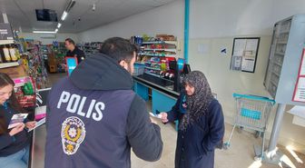Ulaş'ta polisten vatandaş ve esnaflara dolandırıcılık uyarısı