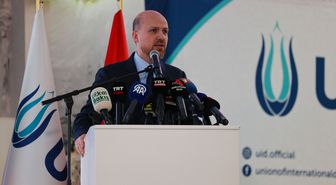 Uluslararası Demokratlar Birliği, Köln'de iftar programı düzenledi
