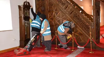 UNESCO tescilli 8 asırlık Sivrihisar Ulu Cami ramazana hazır