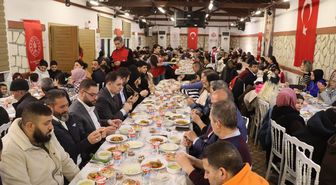 Vakıf ruhuyla mazlum coğrafyalara ramazanda da insani yardım ulaştırıyorlar