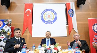 Vali Yunus Sezer, iftar sofrasında polislerle bir araya geldi