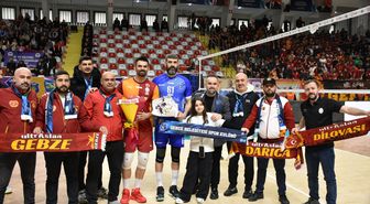 Voleybol: SMS Grup Efeler Ligi