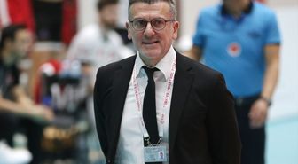 Voleybol: SMS Grup Efeler Ligi