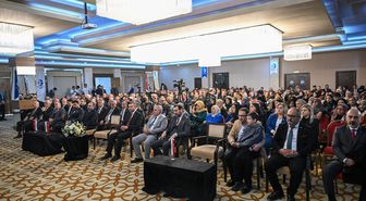 Yeniden Refah Partisi Genel Başkanı Erbakan, Adana'da partisinin iftar programına katıldı
