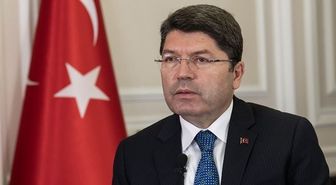 Yılmaz Tunç kimdir? Eski Adalet Bakanı Yılmaz Tunç kaç yaşında, nereli?